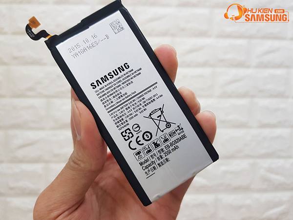 giá thay pin Galayxy S6 chính hãng rẻ tại Hà Nội