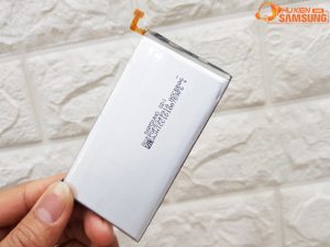 Thay Pin Samsung S10 Plus chính hãng giá rẻ Hà Nội